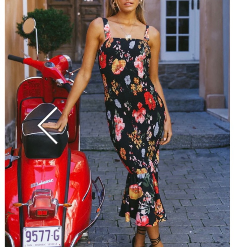 Fortunate One Midi Dress NWT